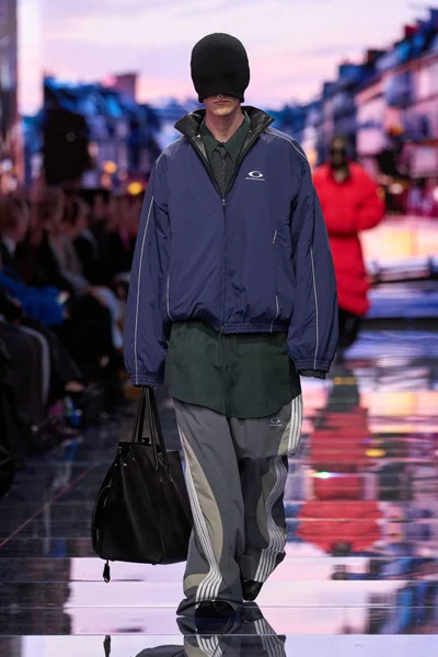Look 35